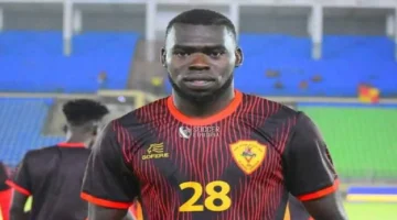 الأهلي يواجه طلائع الجيش في مباراة مثيرة شهدت تصدي الشناوي لتسديدة أجورو الخطيرة